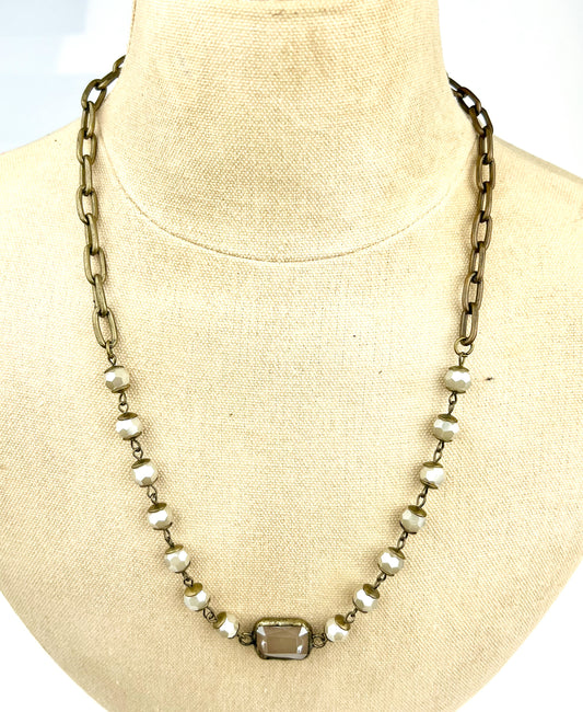 18" - 20" Ivory Necklace with Square Crystal