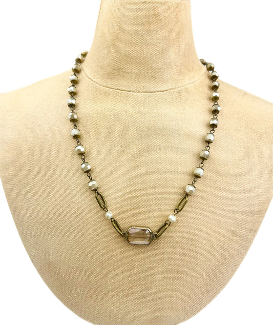 18" - 20" Ivory Necklace with Square Crystal