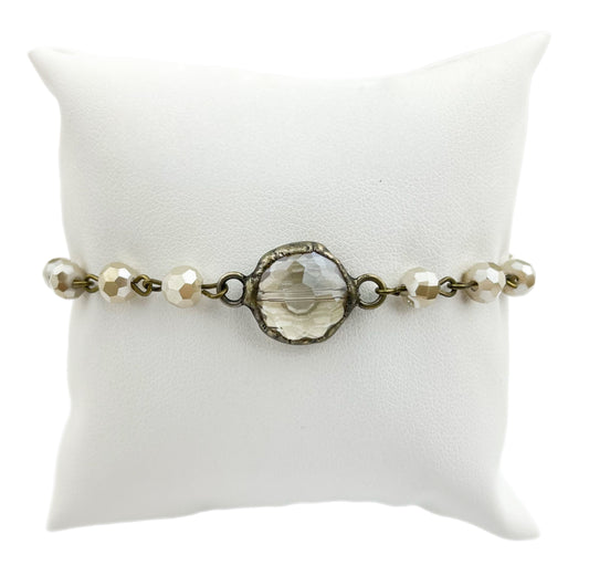 BR2543 Ivory Bracelet w/ French Gilt Gold Round Crystal