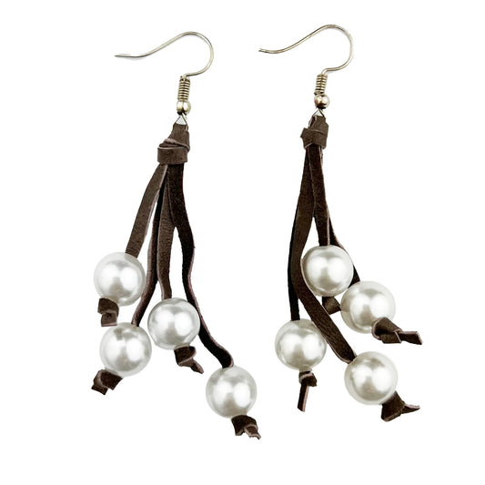 Leather Earring with Pearl