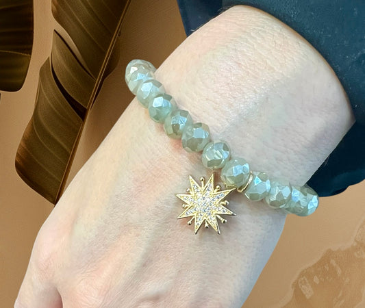 Stretch bracelet subtle green with micro pave charm (Case of 3)