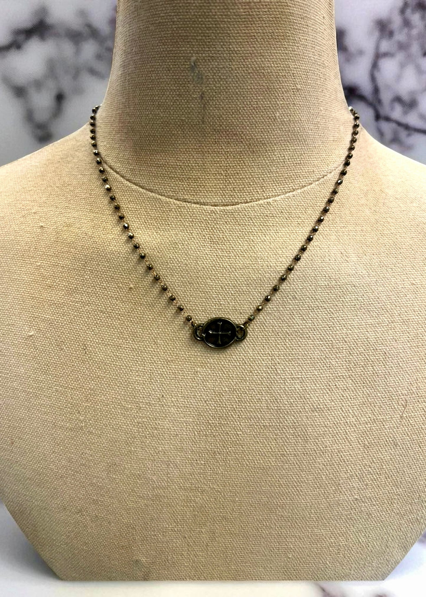 NE2736 pyrite choker                      (case of 3)